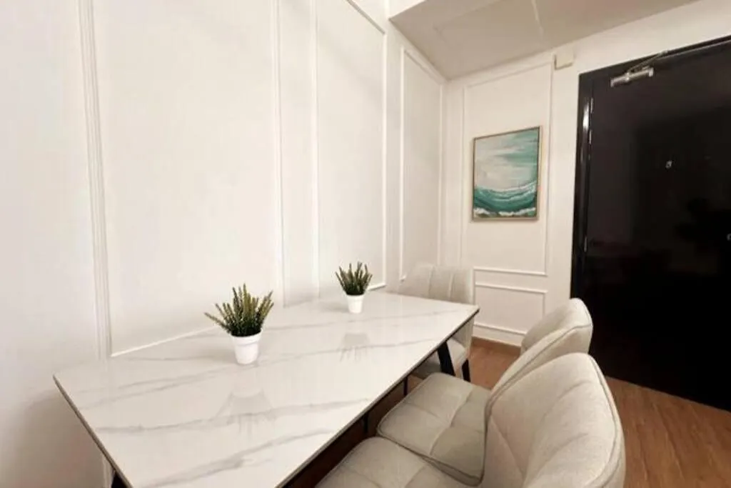 Stunning Newly Furnished Apartment Dubai Marina
